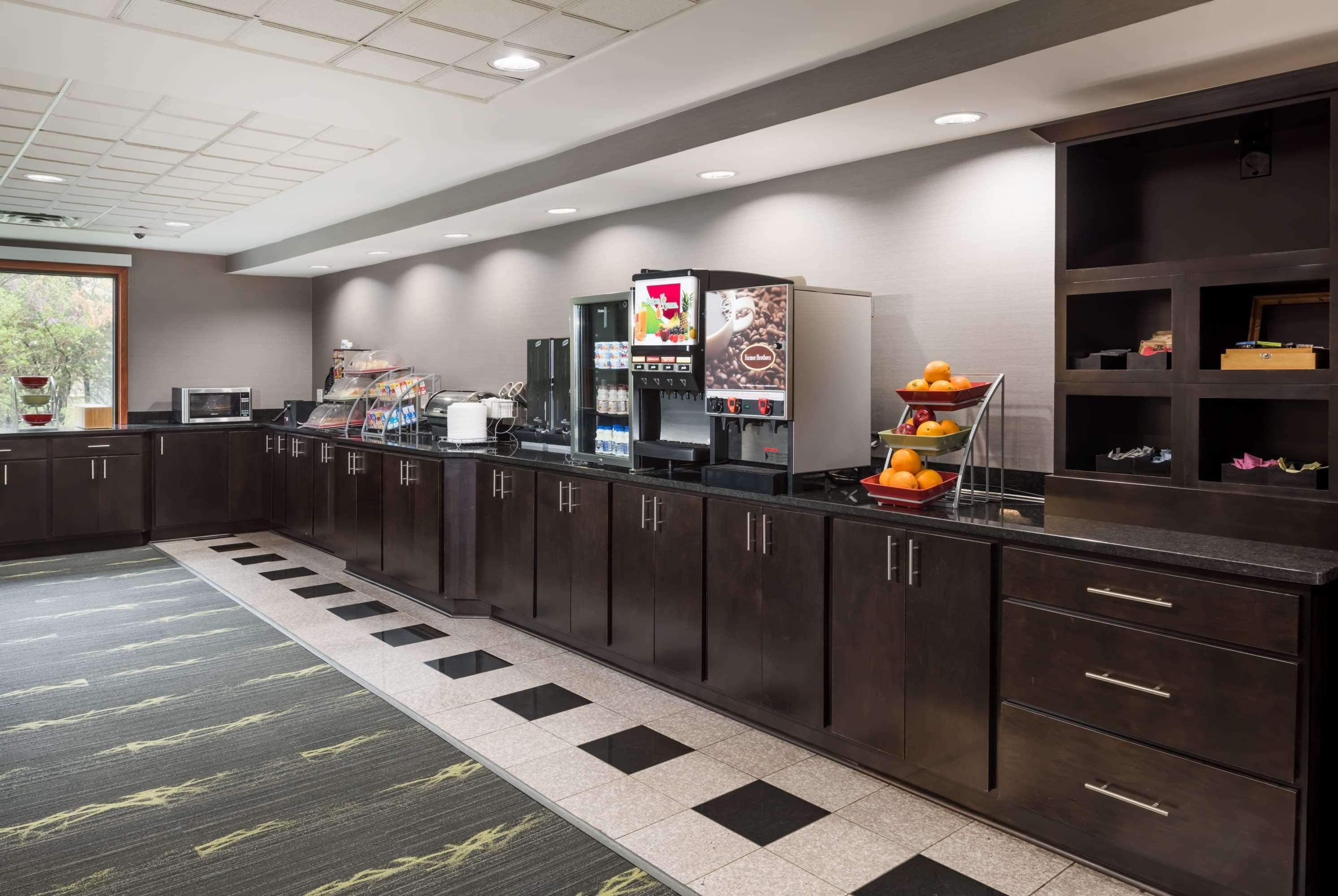 Wingate By Wyndham Columbia Hotell Exteriör bild